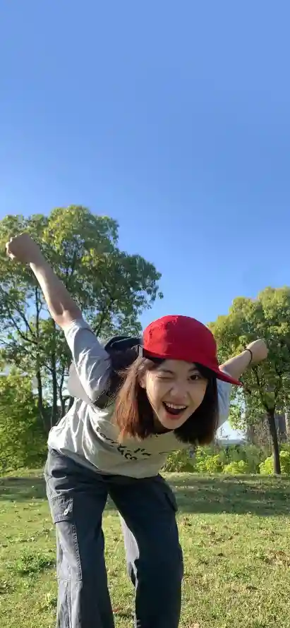 亚洲色午夜二区三区日本二区超碰：夜场专区玩法与观影建议